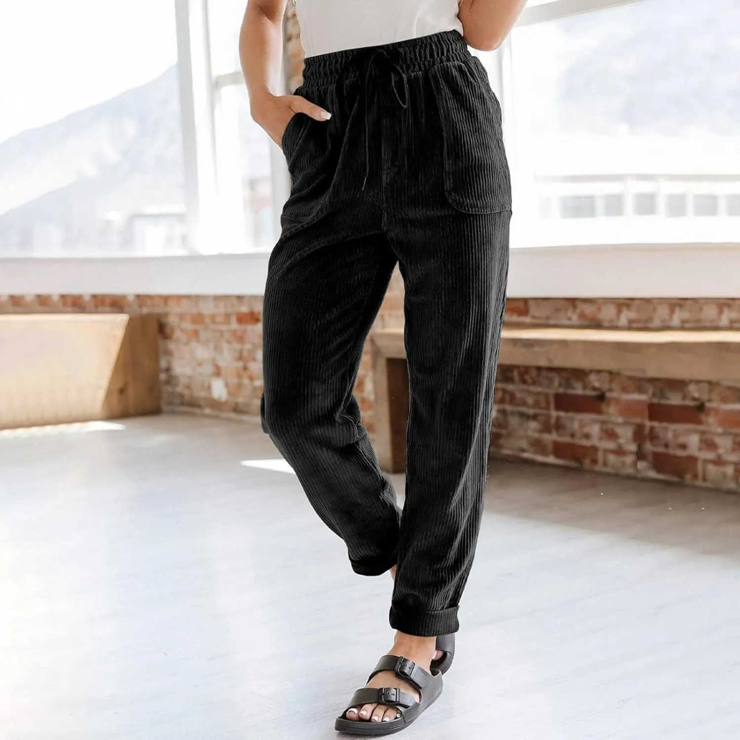 Comfy Corduroy Pants for Women Straight Leg Elastic Waist Pants Casual Pants Trousers with Pockets 2024