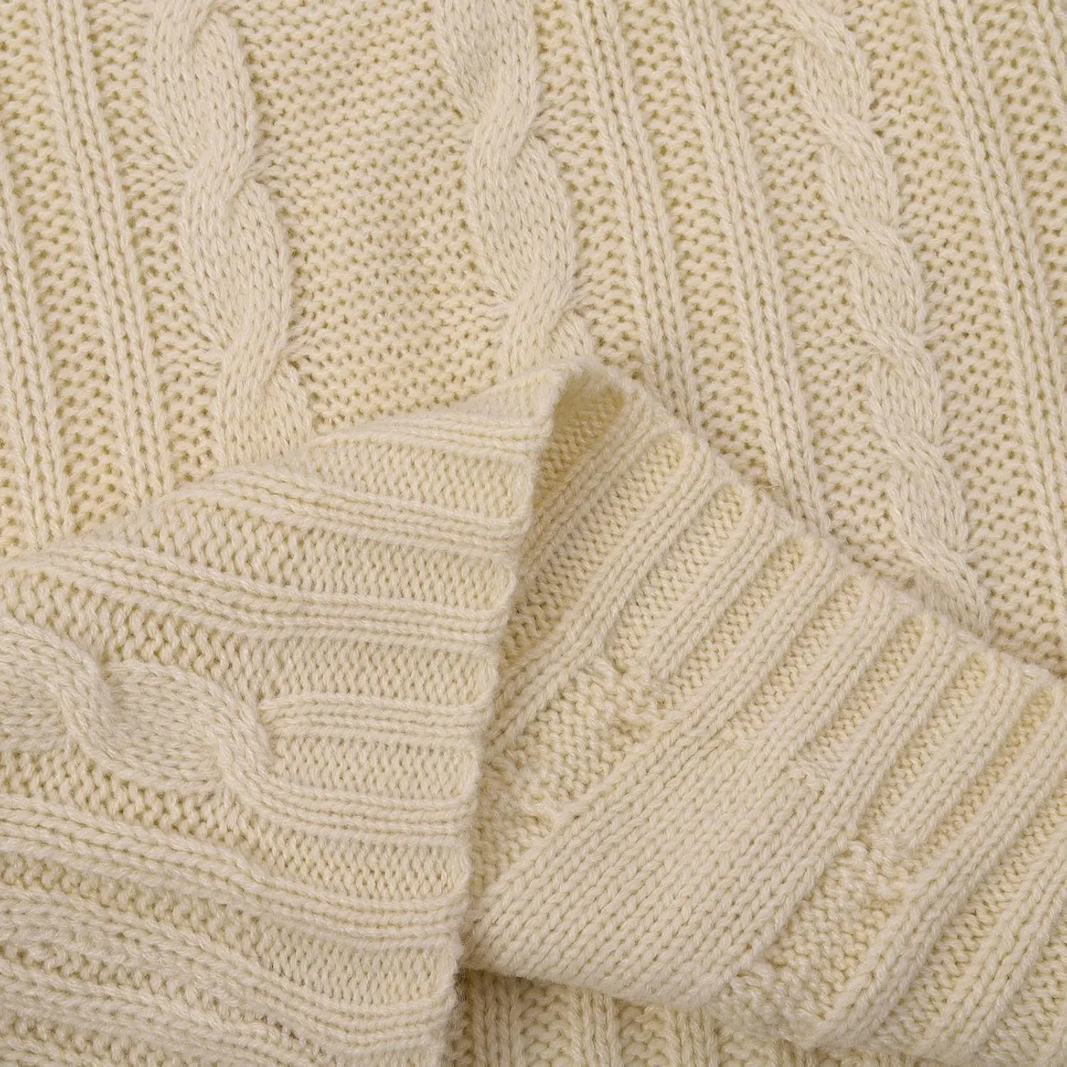 Womens Slim Fit Sexy Sweaters 2024 Winter Cable Knit Light Sweaters for Women Knitted Trendy Turtleneck Solid Warm