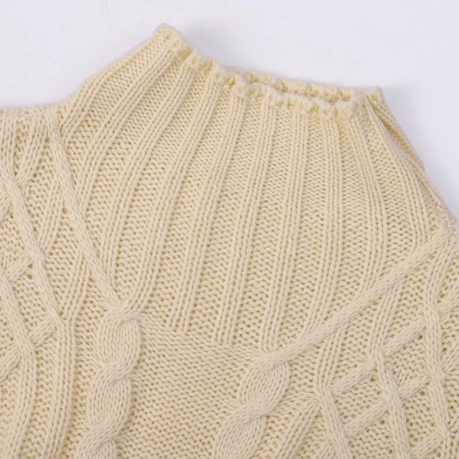 Womens Slim Fit Sexy Sweaters 2024 Winter Cable Knit Light Sweaters for Women Knitted Trendy Turtleneck Solid Warm